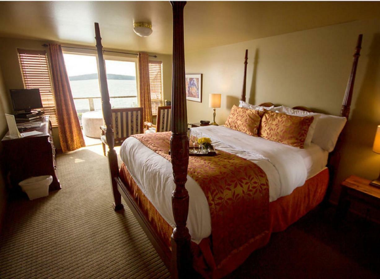 Camano Island Inn Екстериор снимка