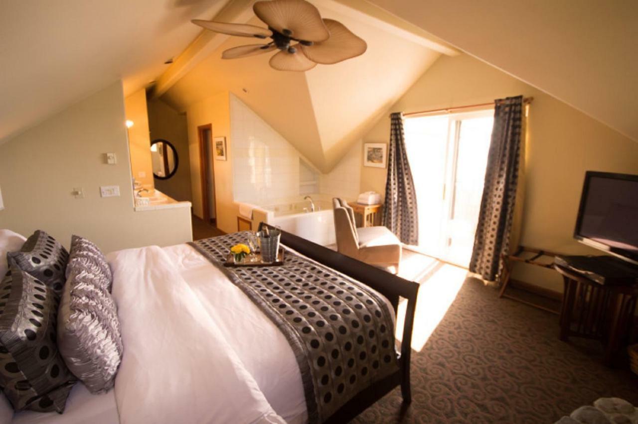 Camano Island Inn Екстериор снимка